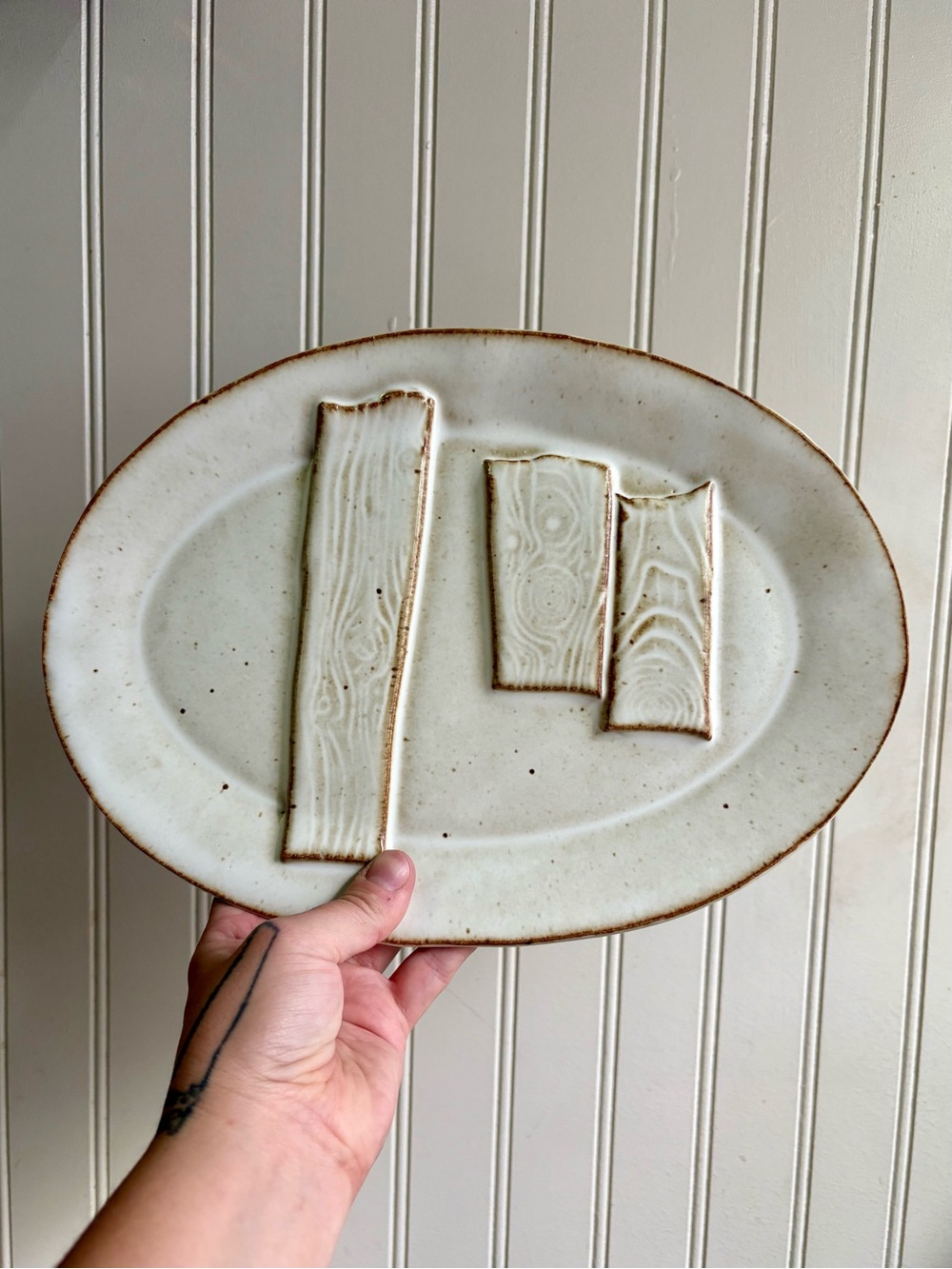 Vintage Primitive Studio Pottery Serving Plate/Platter Cream & Brown Wood Grain